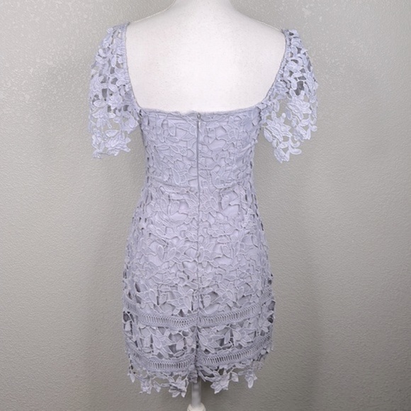 ASTR Lavender Floral Embroidered Midi Dress Size Small - Picture 6 of 9